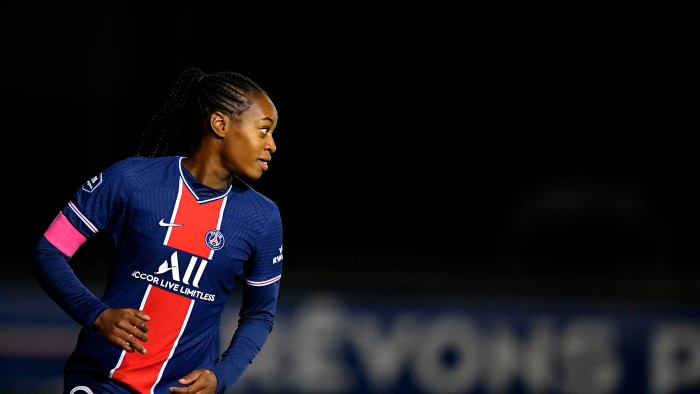 Katoto Met Fin à sa Disette et Lyon Écrase Strasbourg pour Accéder à la Finale de la Coupe