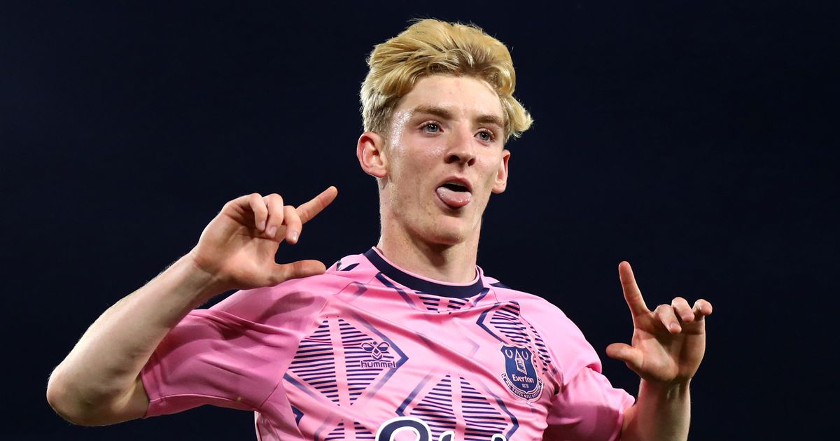 Chelsea eye Anthony Gordon move with Nicolas Jackson as potential makeweight