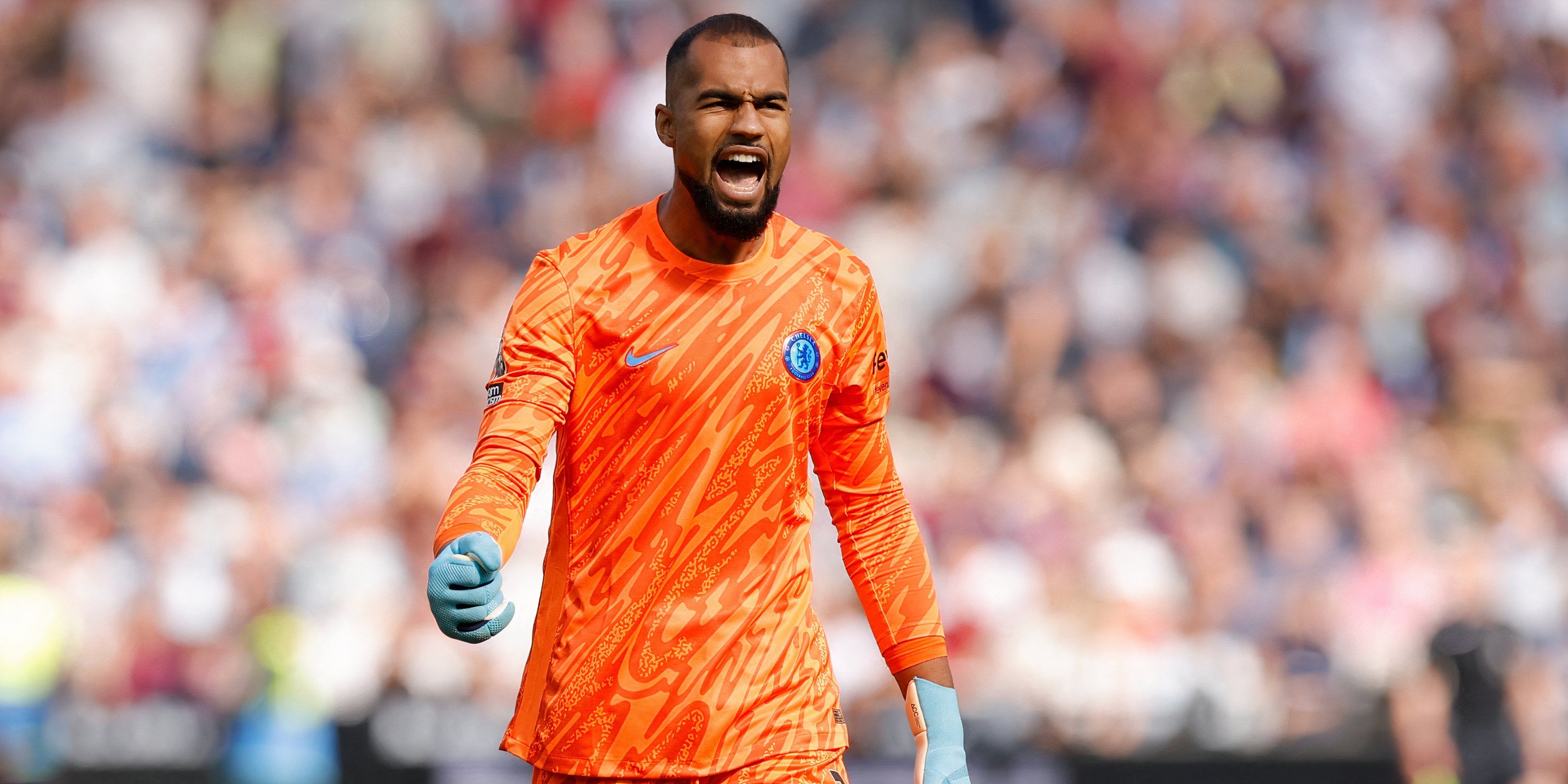 Chelsea's Robert Sanchez Pushes for Summer Exit as Penders Looms