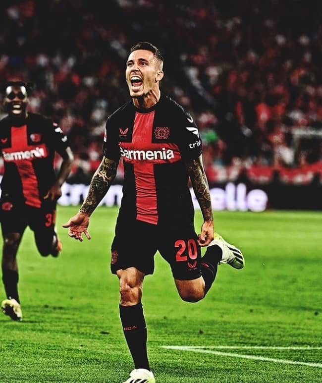 Alex Grimaldo Calls for Improvement as Leverkusen Chase Champions League Spot