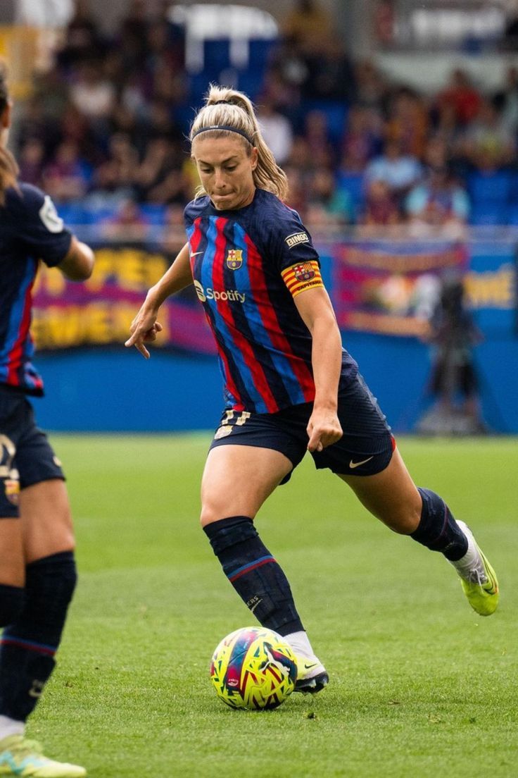 Barcelona Femeni sichert sich den Liga-Titel vier Spieltage vor Schluss