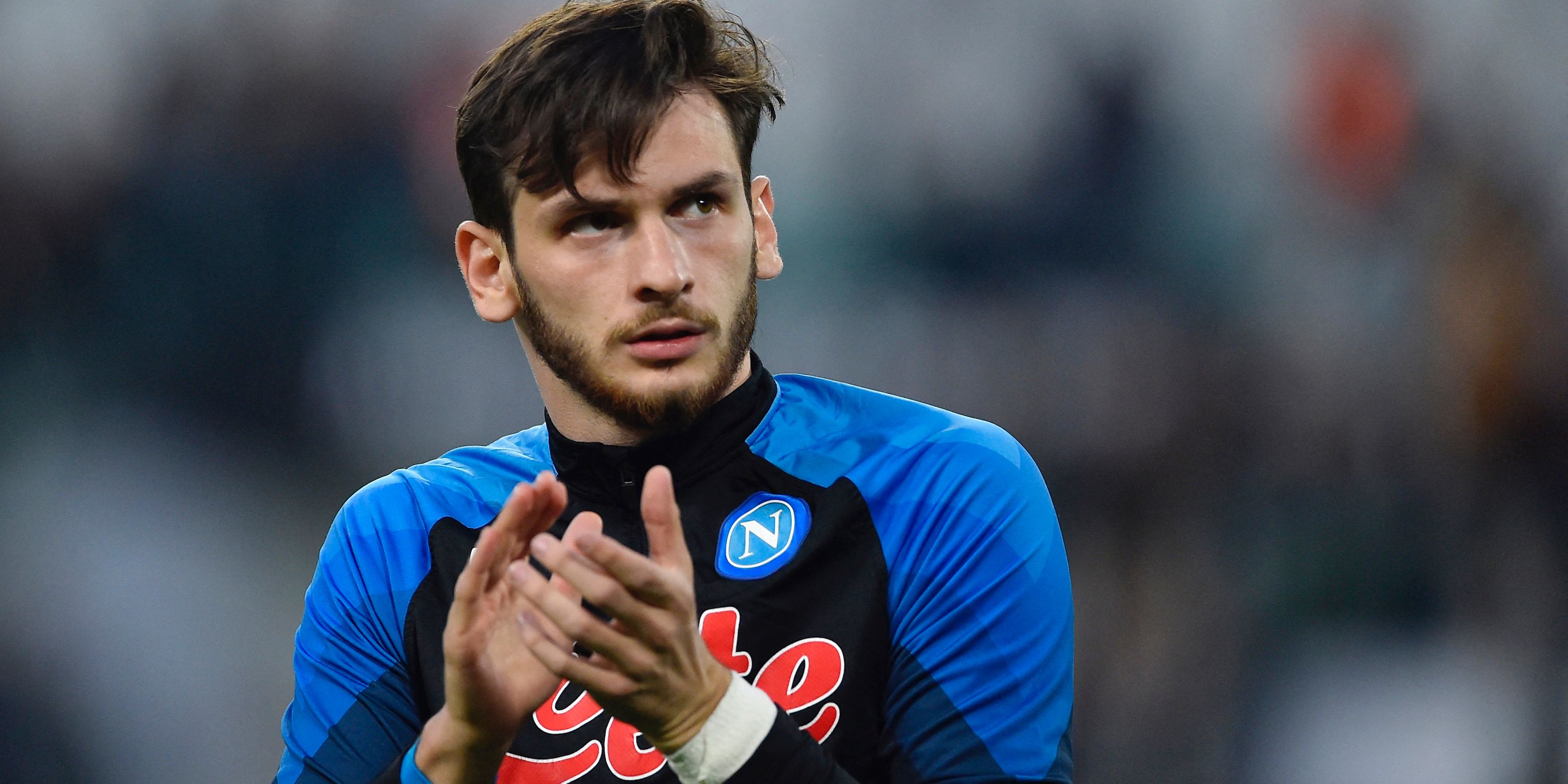 L'Arsenal punta un triplo colpo da 280 milioni di euro: Kvaratskhelia, Livramento e Casado nel mirino