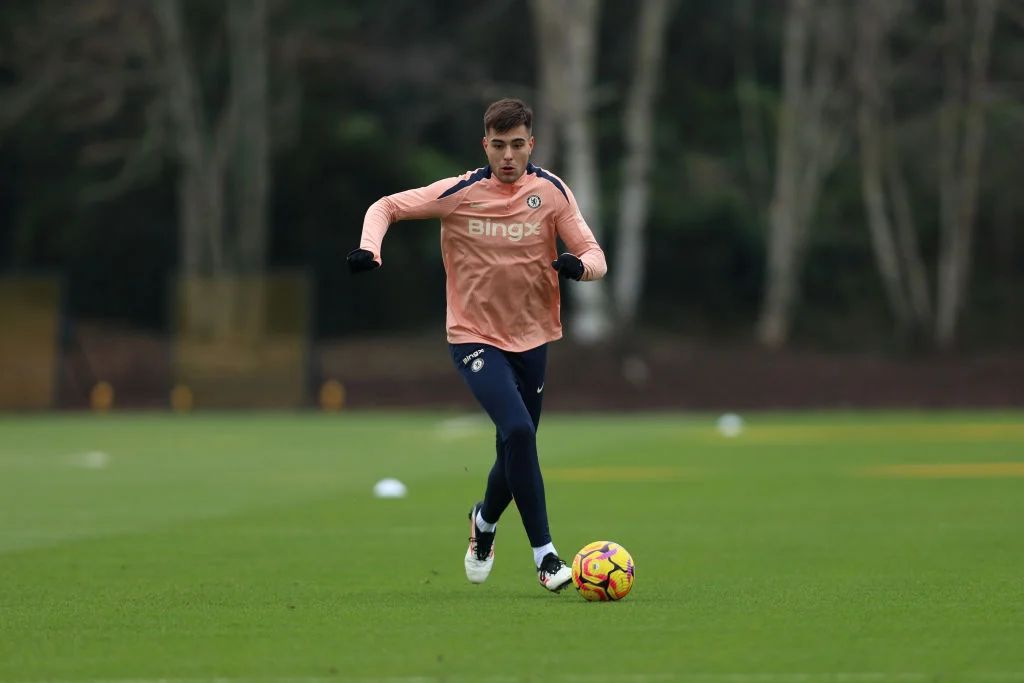 Chelsea's Aaron Anselmino faces summer exit after failed Strasbourg loan