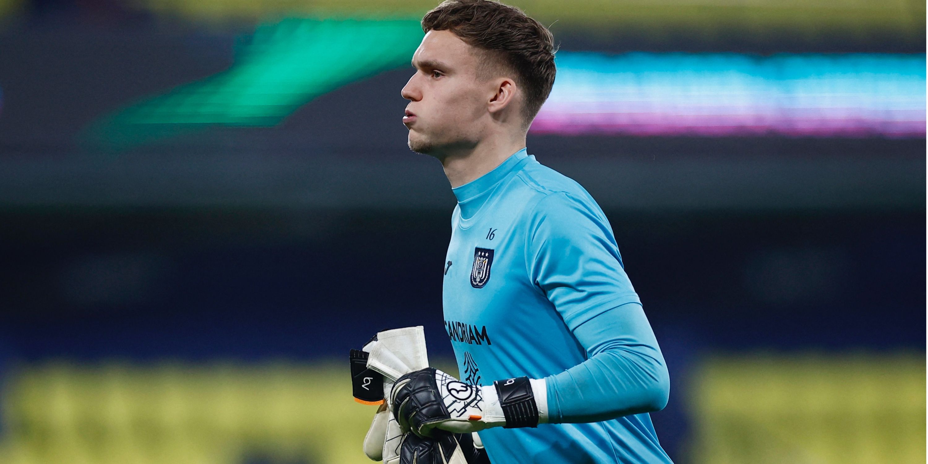 El futuro de Verbruggen en el Tottenham depende del futuro de Manuel Neuer en el Bayern