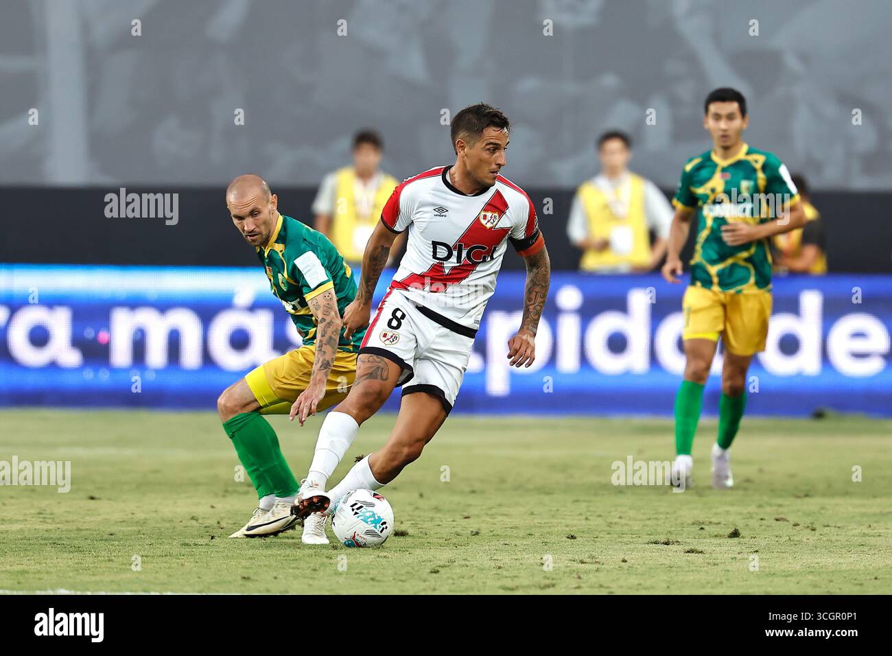 Strasbourg and Rayo Vallecano to meet in Europa Conference League semi-finals