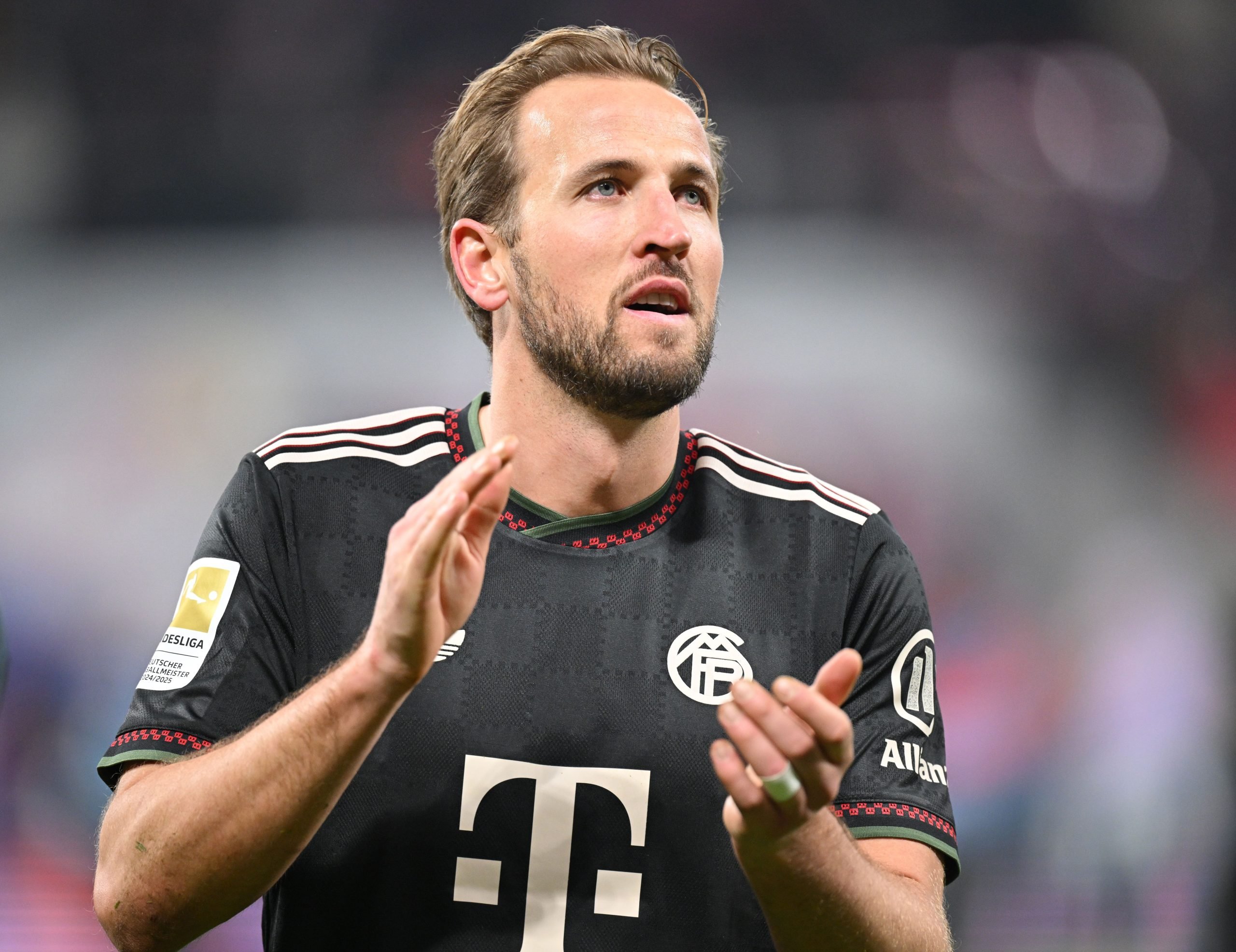 Le Bayern Munich officialise la signature de Harry Kane en provenance de Tottenham