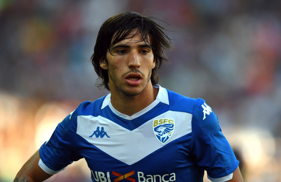 Il Newcastle fissa il prezzo di 100 milioni di euro per Sandro Tonali, con il Manchester United interessato