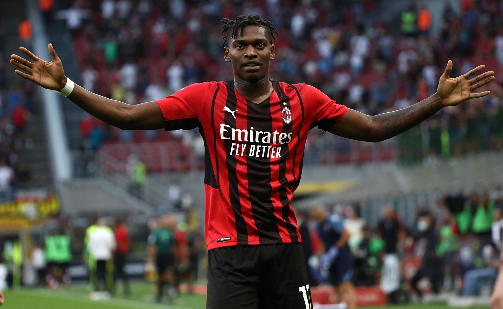 Rafa Leao vom AC Mailand im Visier von Juventus vor dem Sommerfenster