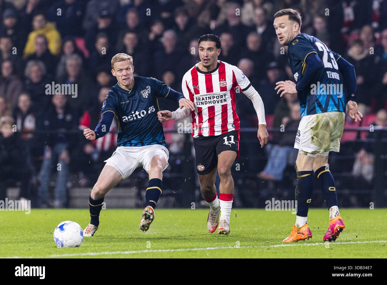 Le PSV Eindhoven remporte son troisième titre d'Eredivisie consécutif