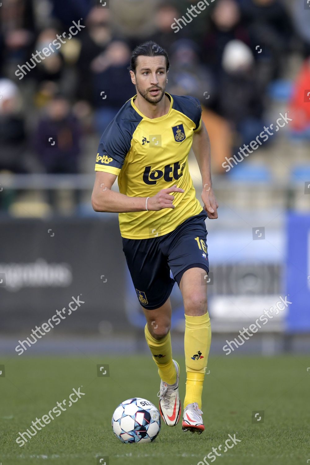 Christian Burgess, capitano dell'Union SG, esclude club con tifoserie di estrema destra