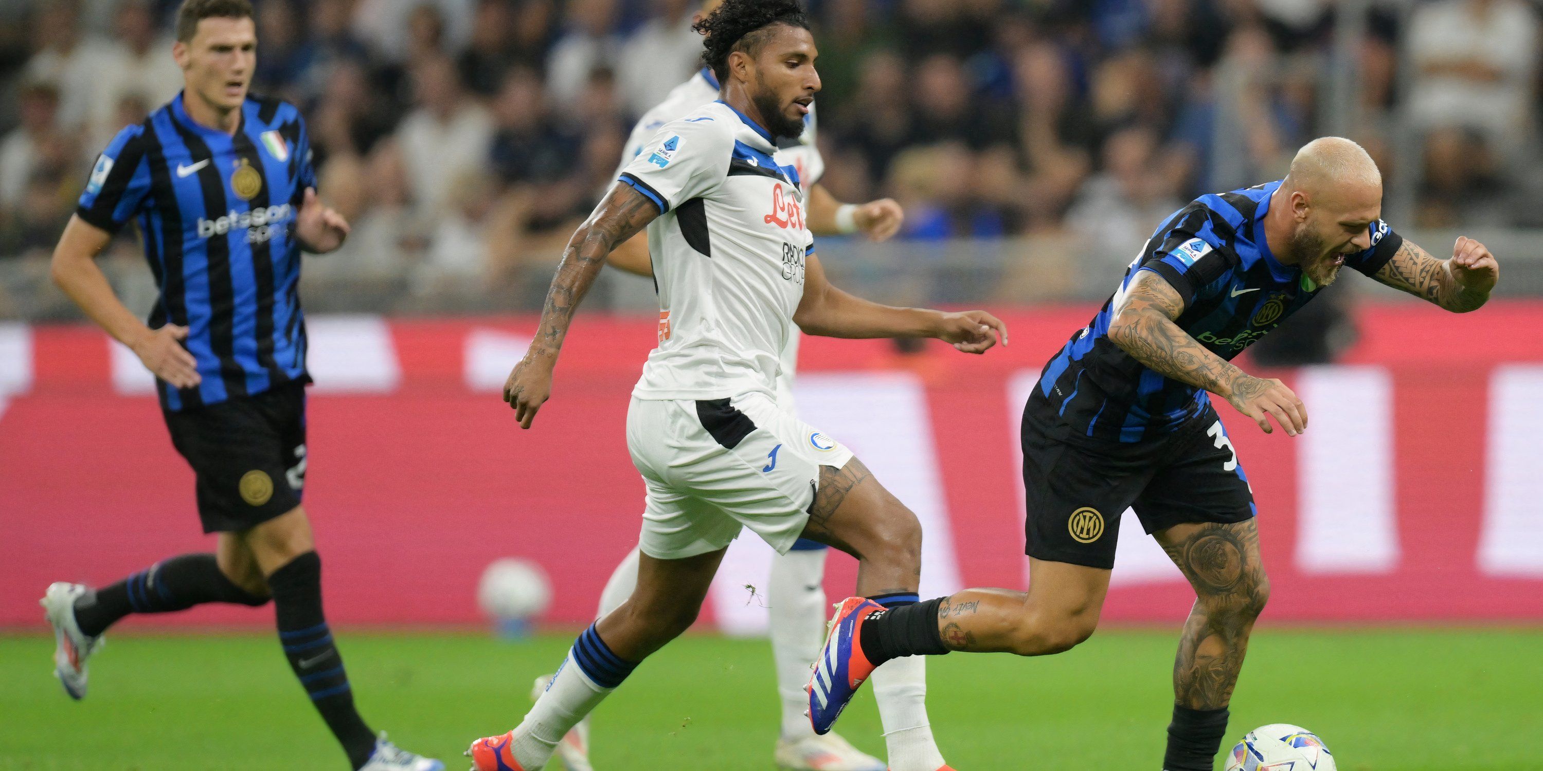 Man Utd et Arsenal Envisagent un Coup de Main Tardif pour Ederson, Piste de l'Atlético