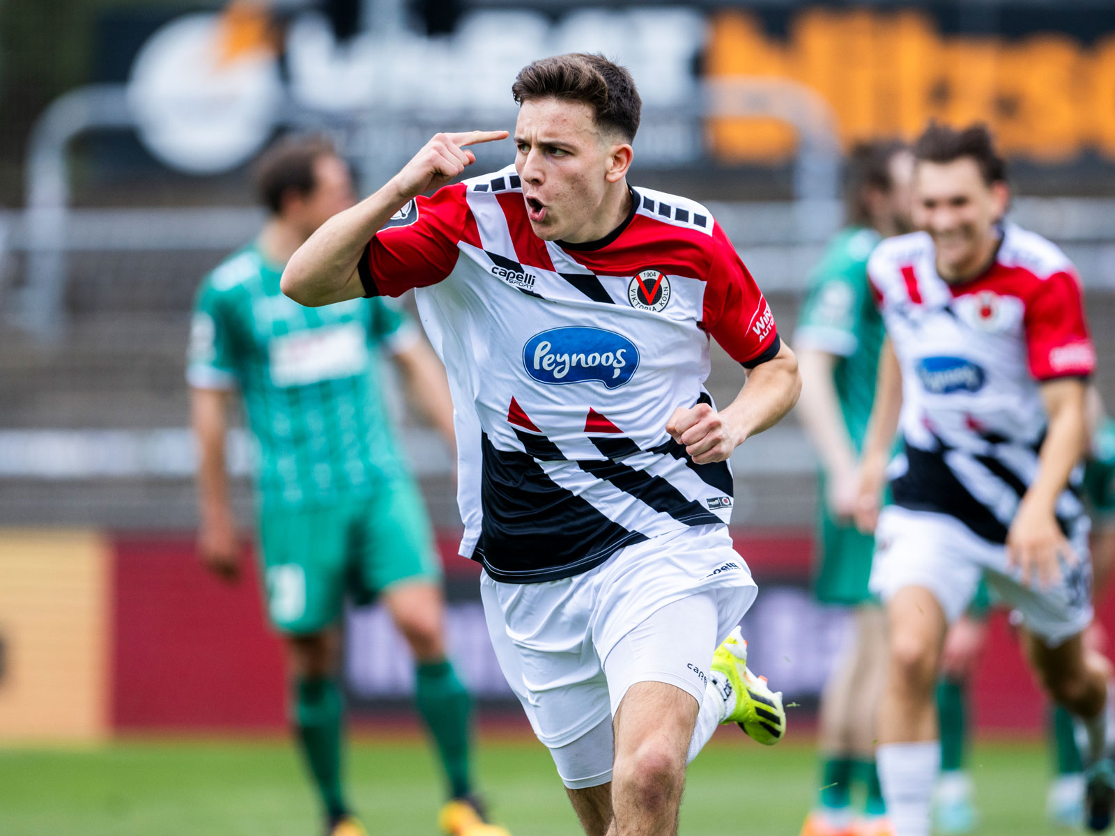 Brentford schließt sich Premier League-Klubs an, die Kölns Flügelspieler Said El Mala verfolgen