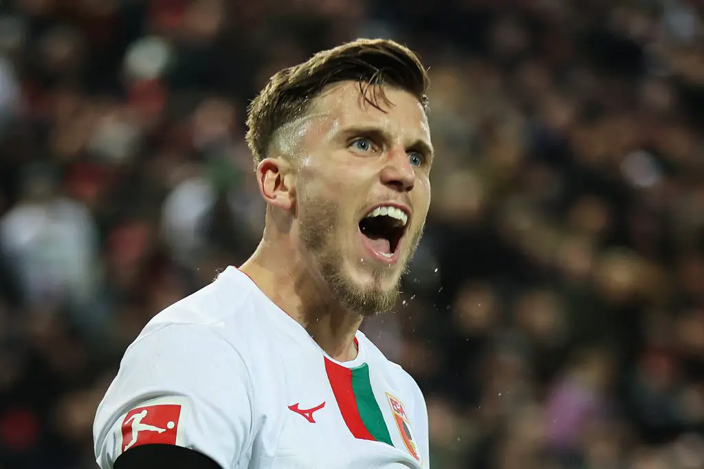 Stuttgart von Werder Gehalten, Demirovic Rettet Punkt