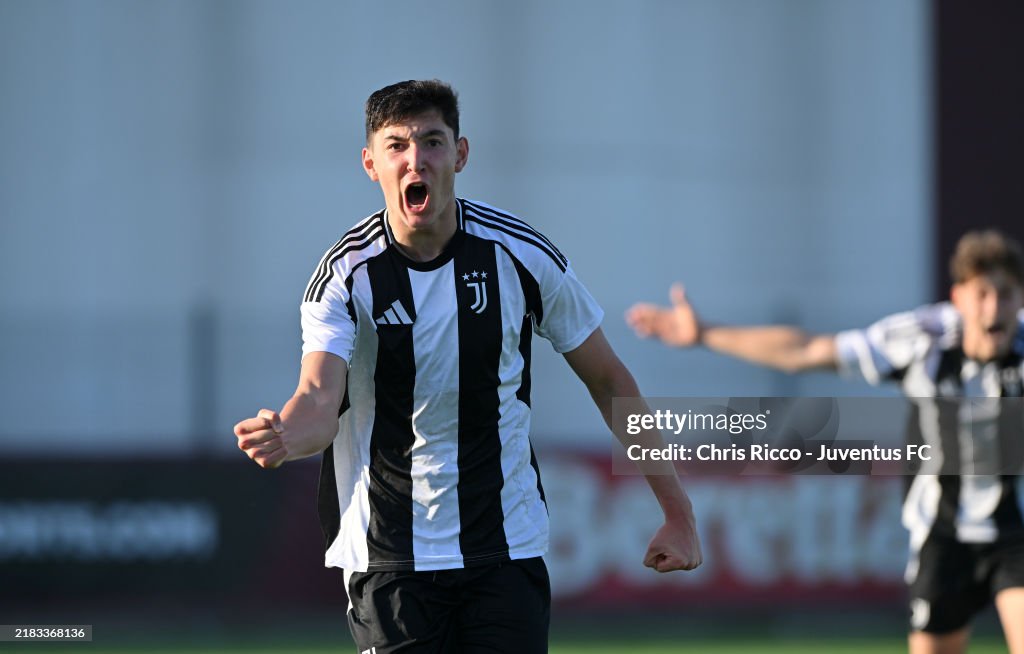 La Juventus blinda il talento albanese Arman Durmisi con un contratto fino al 2028