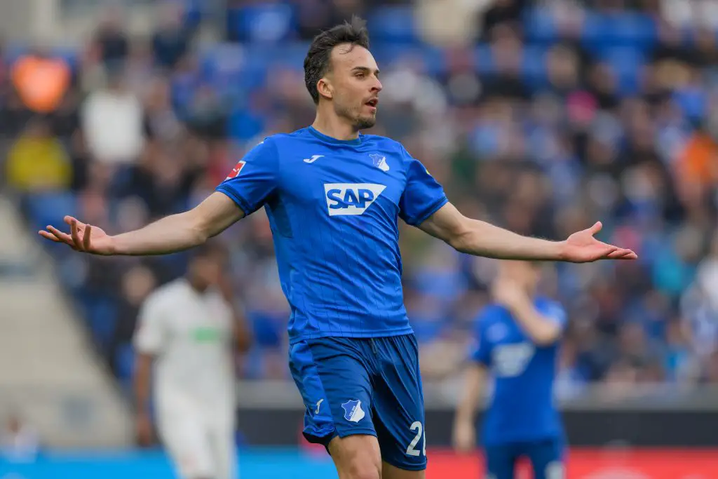 La Lotta per la Salvezza del Gladbach Complica l'Acquisto Definitivo di Tabakovic