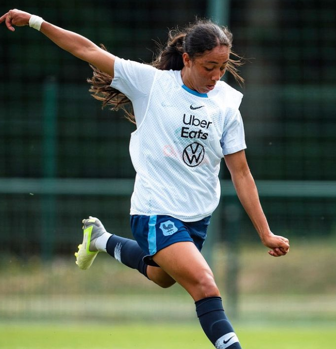 Selma Bacha se retira de la selección francesa y se perderá el choque contra el PSG