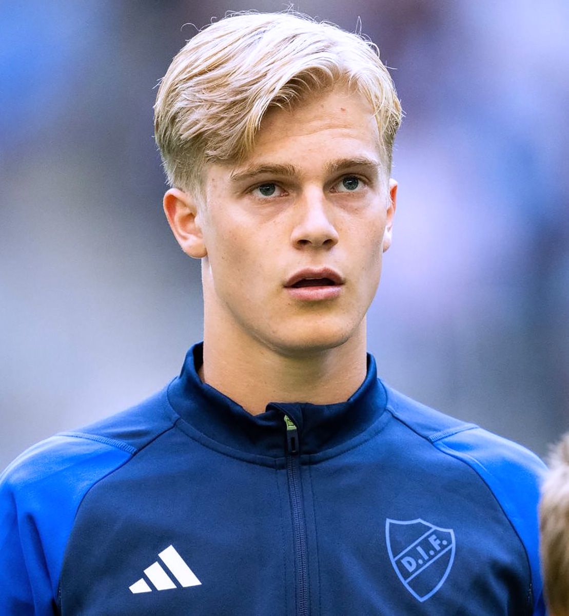 El Arsenal se vincula con un sorprendente movimiento por Lucas Bergvall del Tottenham