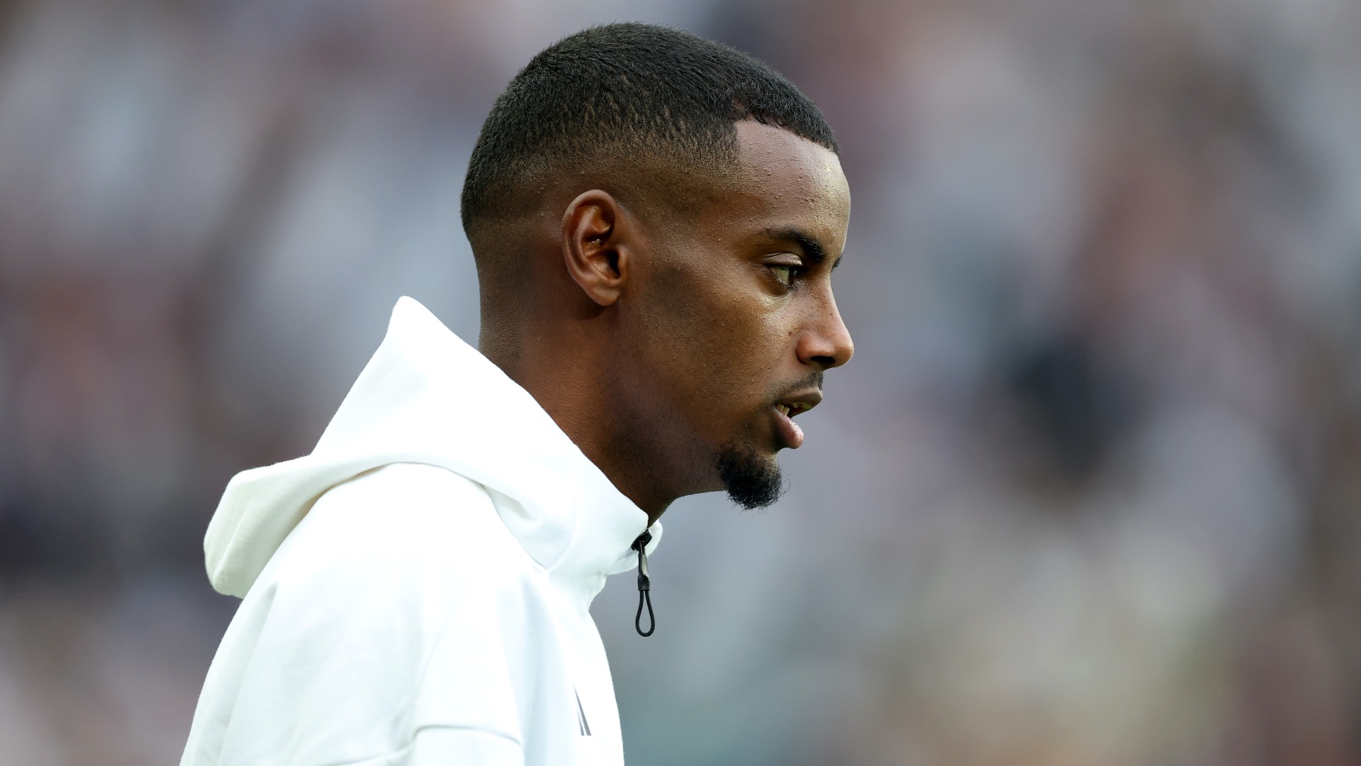 Alexander Isak kehrt nach langer Verletzungspause in die Startelf von Liverpool zurück