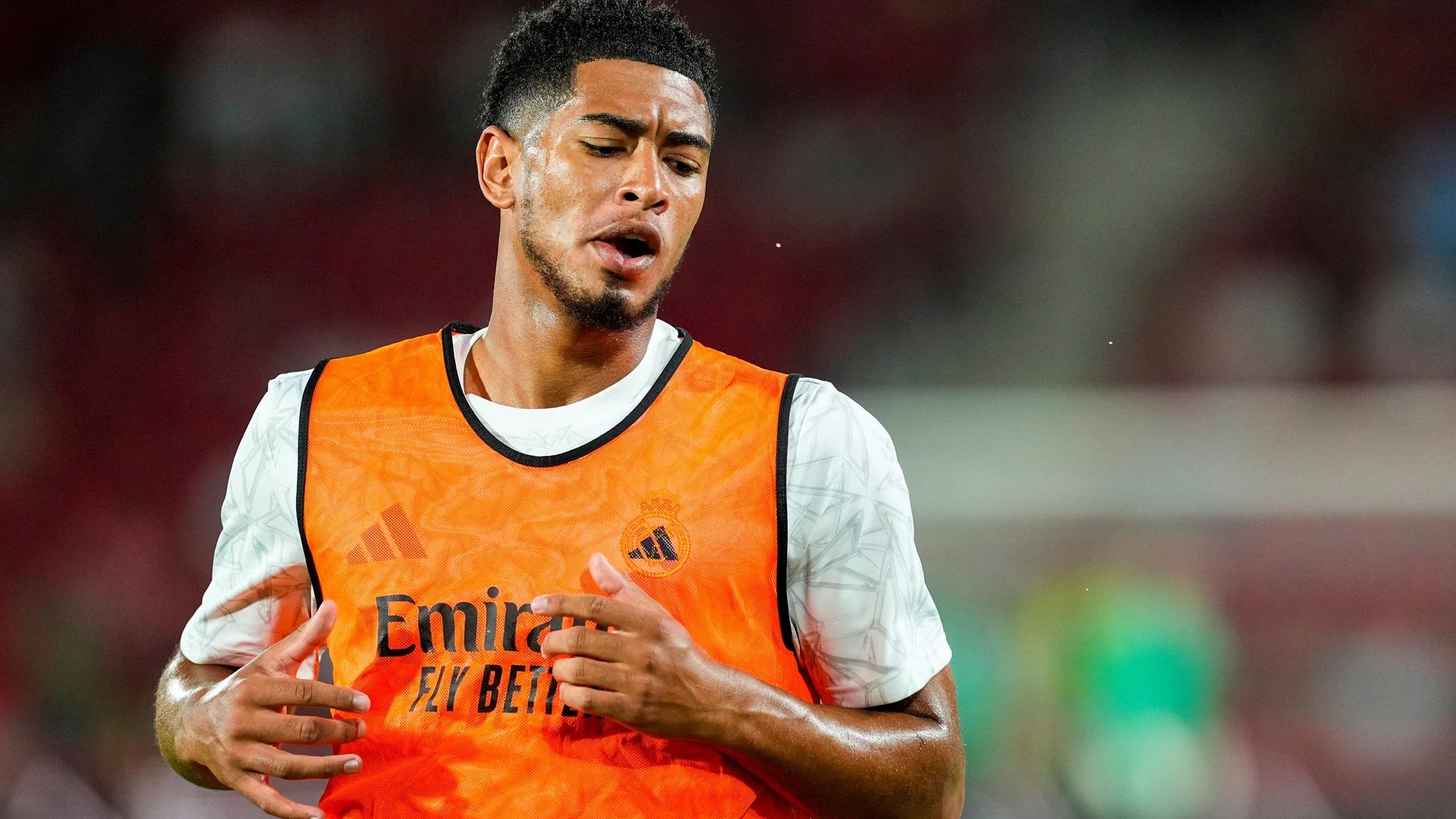 Real Madrid e Girona pronte allo scontro chiave in Liga con cambi di formazione