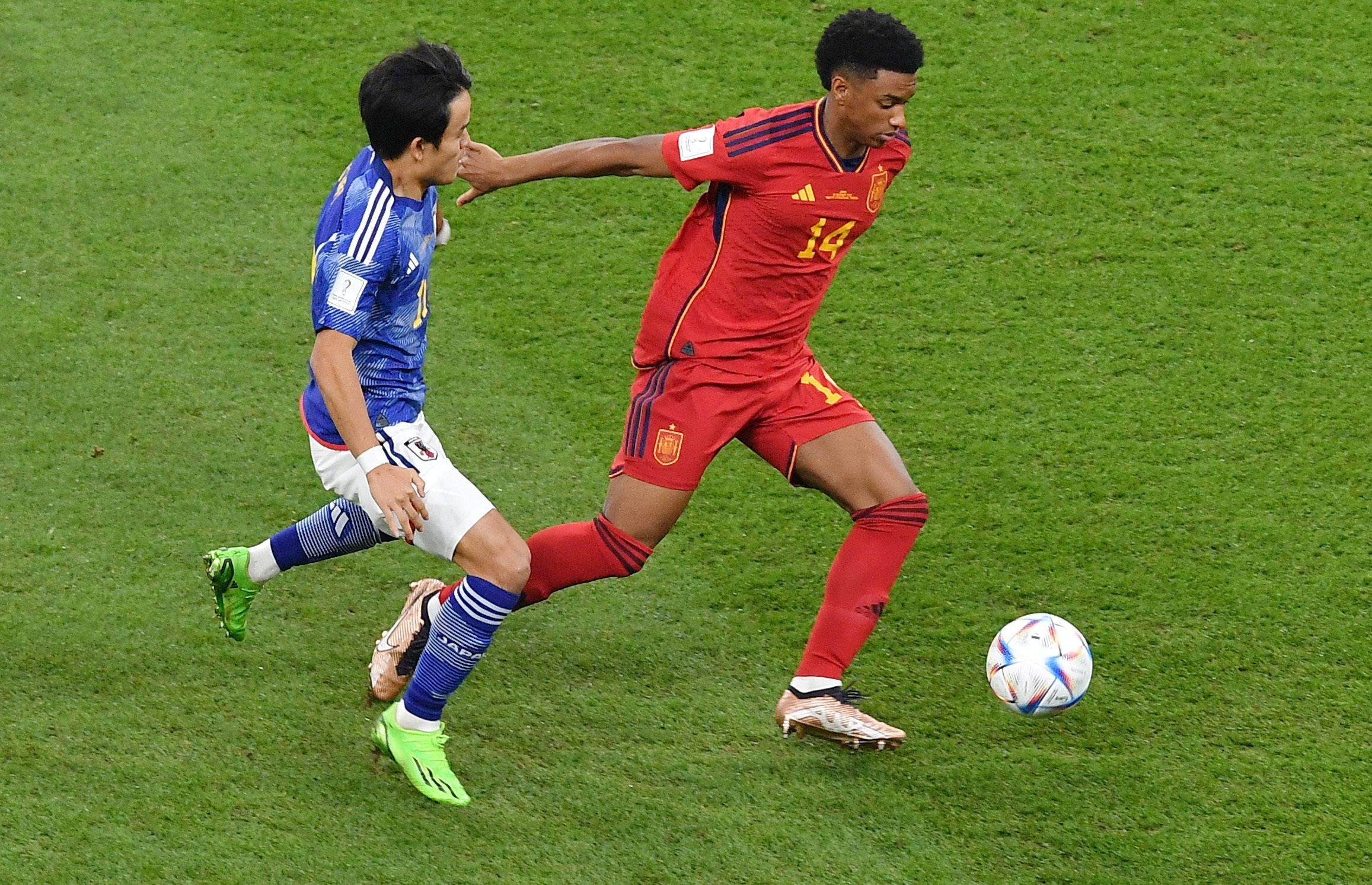 Manchester United explore une piste pour Alejandro Balde, le latéral du Barça