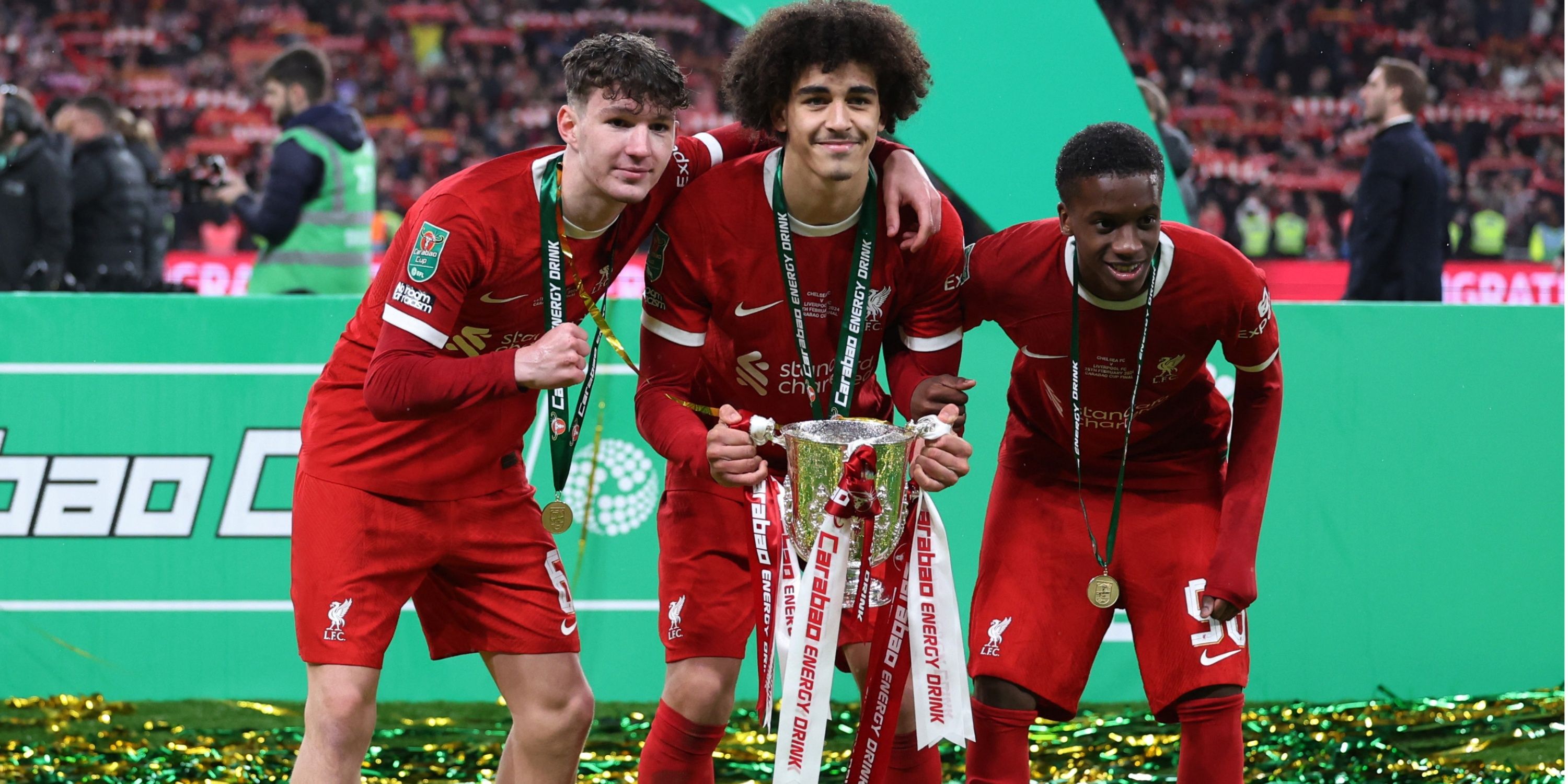 Liverpool's Nyoni Receives Gesture from PSG's Vitinha After Champions League Defeat