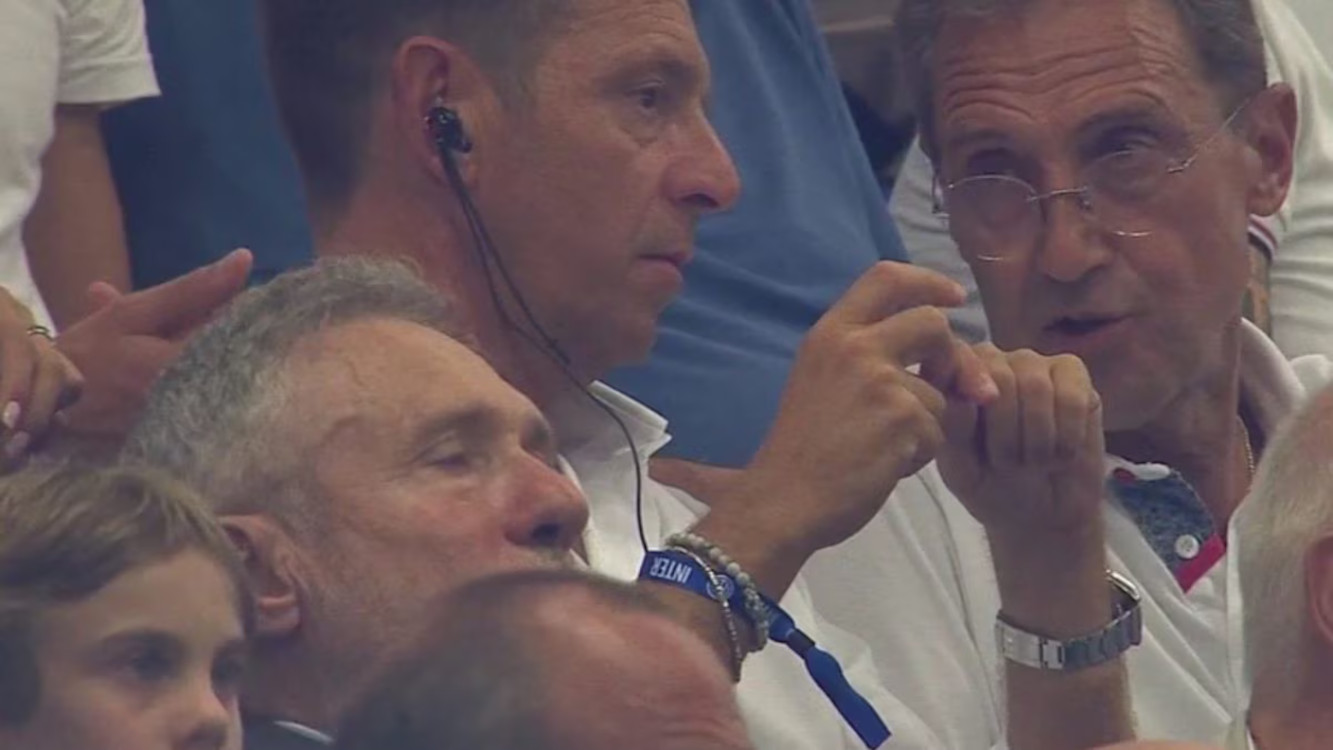 Untersuchung gegen italienischen Schiedsrichterchef Rocchi, dieser tritt während der Ermittlungen zurück