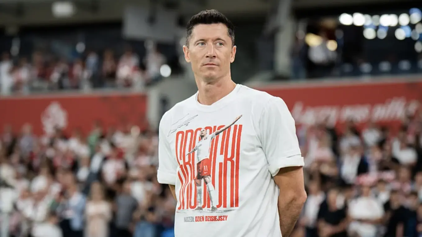 Robert Lewandowski in Talks with AC Milan as Barcelona Exit Looms