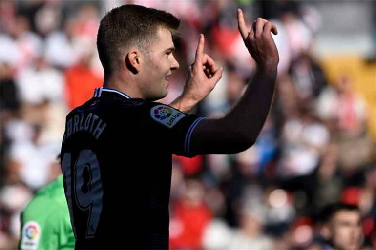 Alexander Sorloth dispuesto a forzar su fichaje por el AC Milan ante la incertidumbre en el Atlético de Madrid