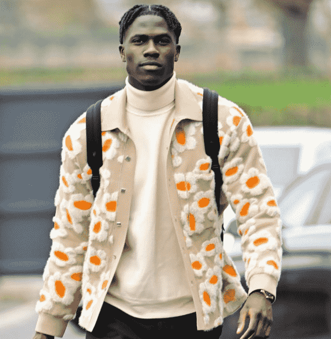 Onana's Witty Exchange with Fan Goes Viral