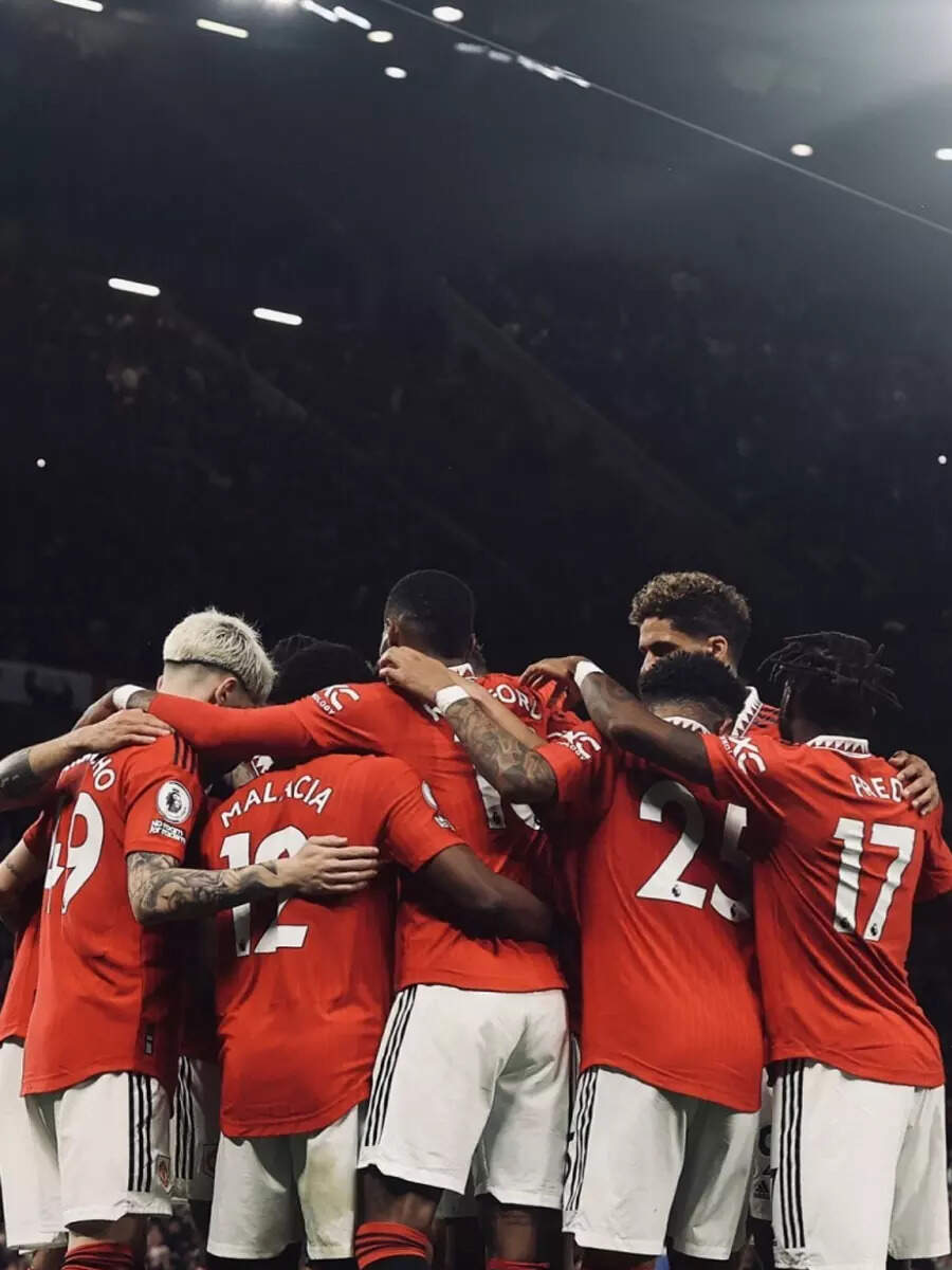 El Manchester United se acerca a la Champions League con victoria sobre el Brentford