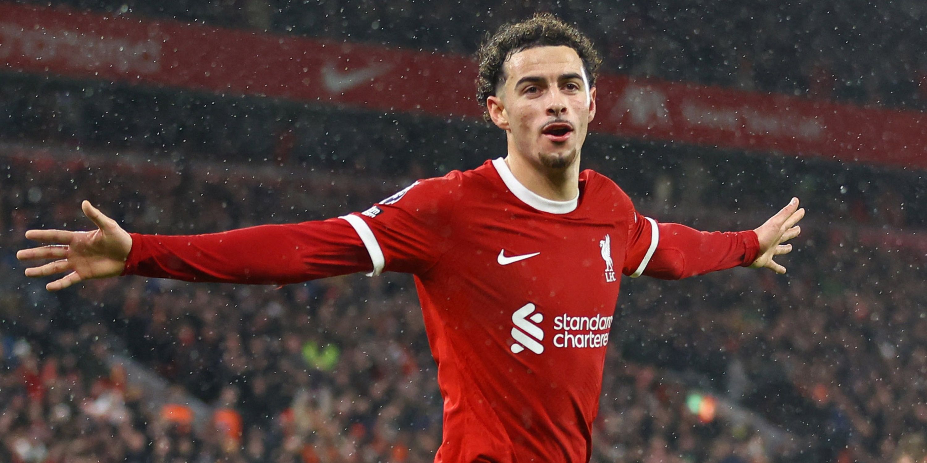 Curtis Jones envisage un départ de Liverpool en raison de ses inquiétudes concernant un rôle de titulaire