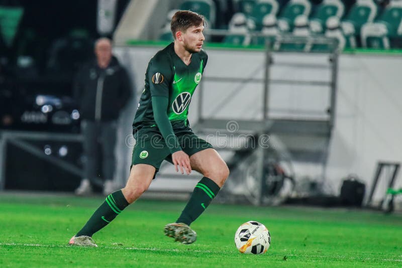 Elvis Rexhbecaj kehrt ablösefrei nach Wolfsburg zurück