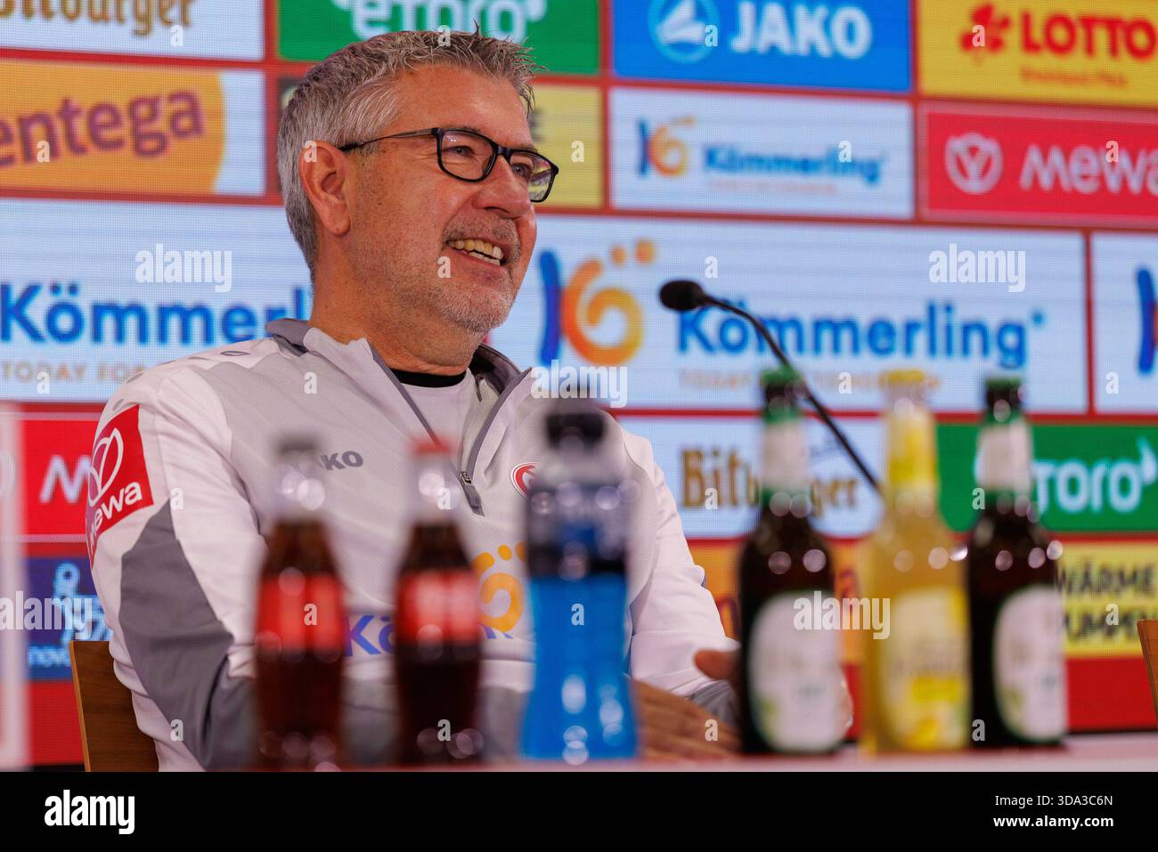 Mainz Coach Fischer Admits Strasbourg 'Crushed Us' in Heavy Defeat