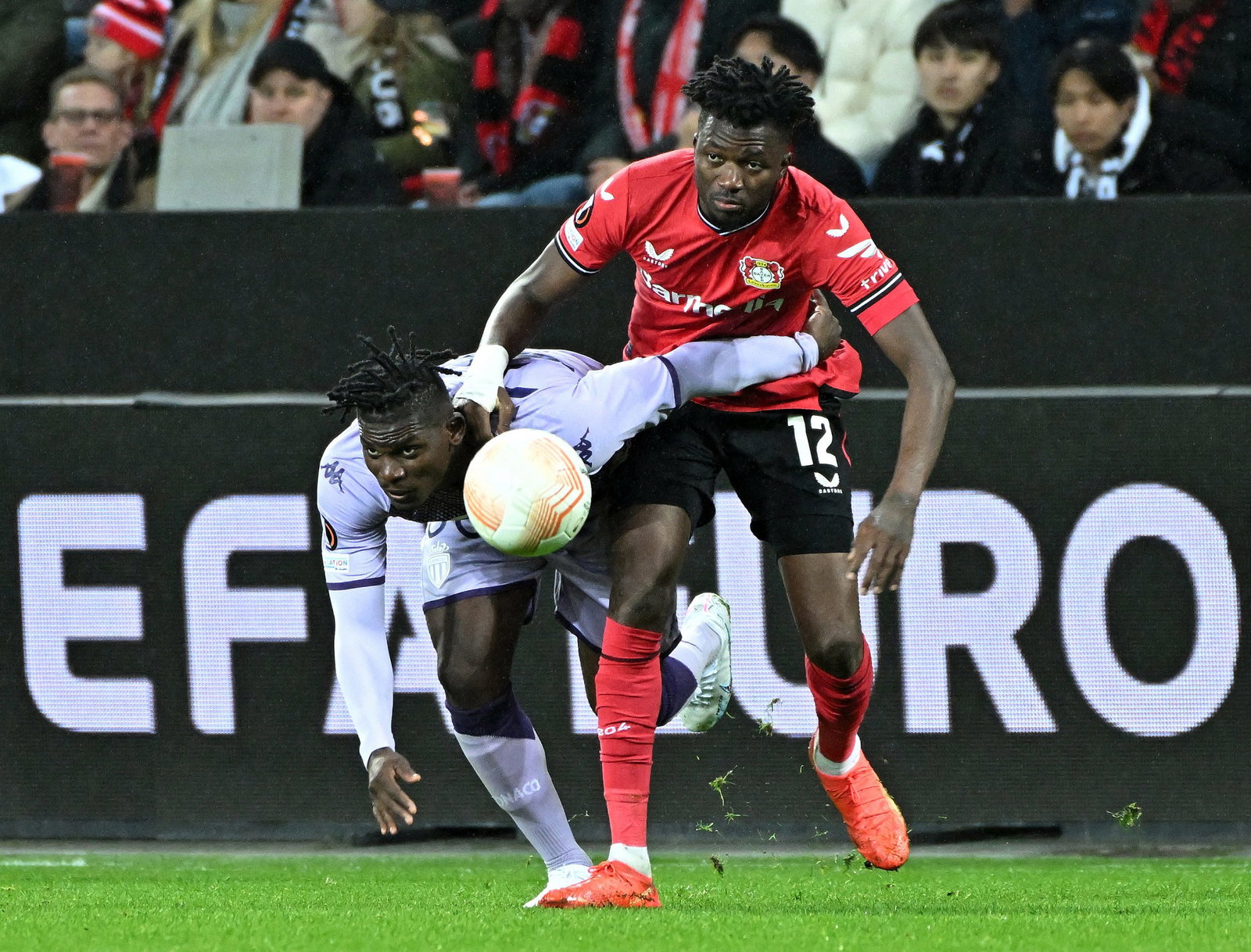 Leverkusen reject €40m Premier League bid as Tapsoba agrees new deal