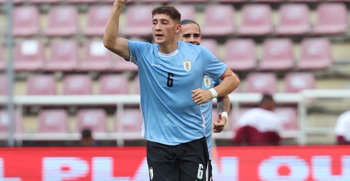 Barcelona aim to extend Pacifico loan despite defender's ACL injury