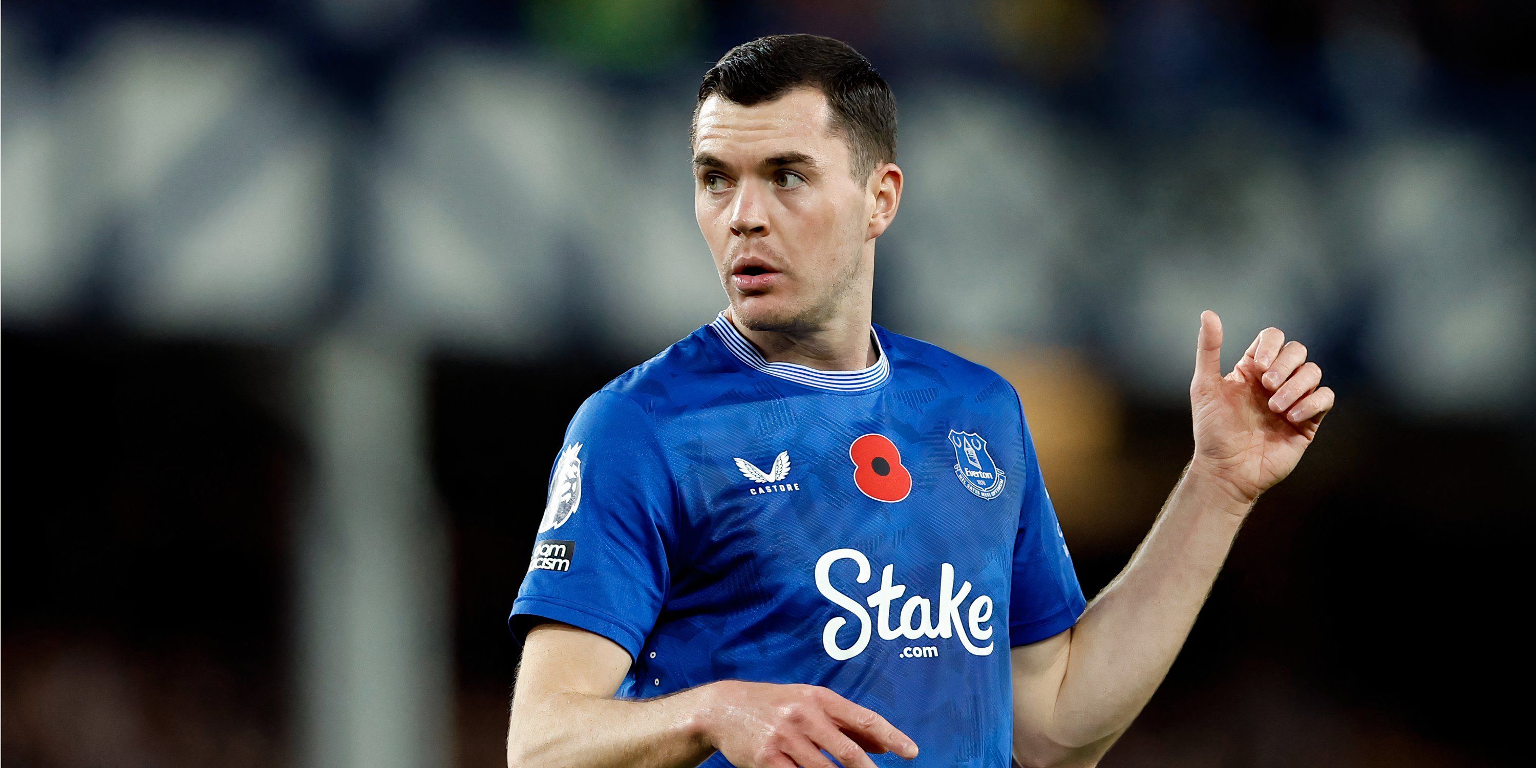 El Everton prepara la extensión del contrato de Michael Keane ante las preocupaciones defensivas