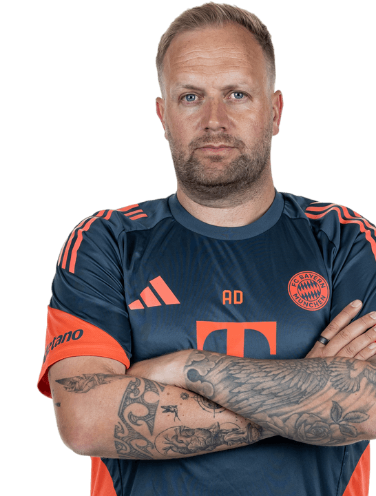 Aaron Danks prêt à prendre les commandes sur le banc du Bayern Munich en l'absence de Kompany