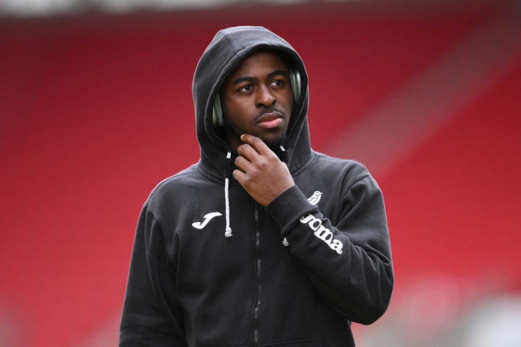 Jonathan Rowe Revient sur l'Altercation avec Rabiot et son Transfert au Bologna